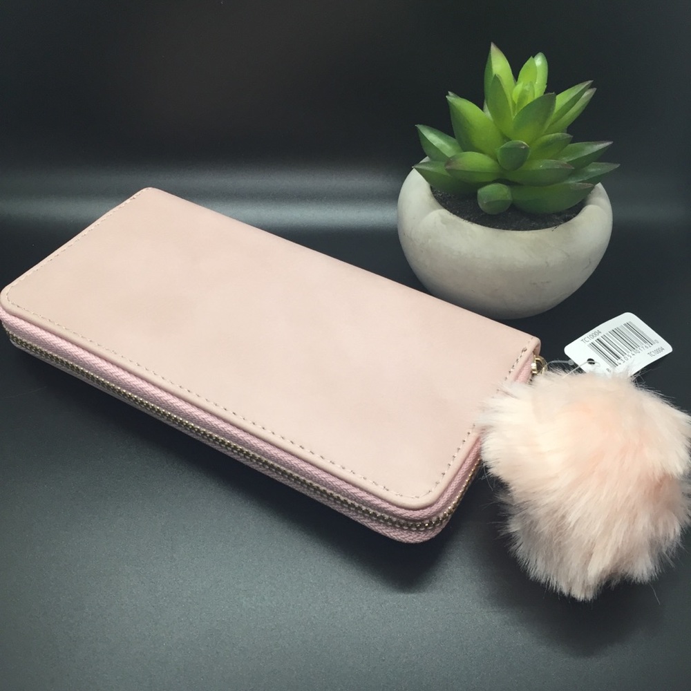 Kendall and James wallet